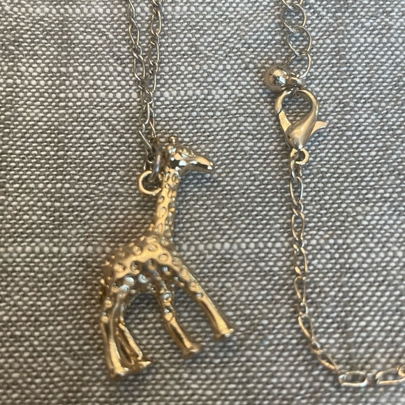 Necklace - Picture 7 of 8